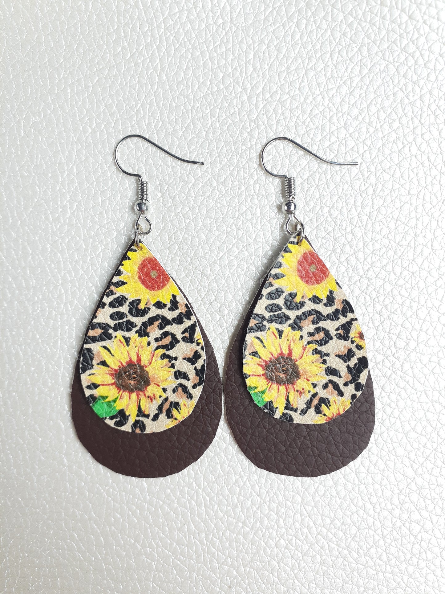 Brown Sunflower Animal Teardrop